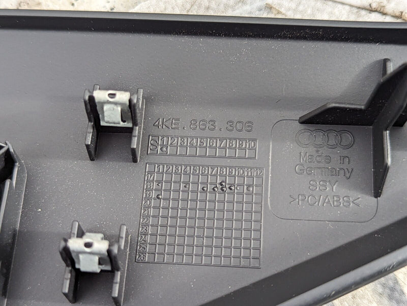 AUDI E-TRON 2018-ON CENTER CONSOLE RIGHT O/S TRIM PANEL 4KE863306 GENUINE