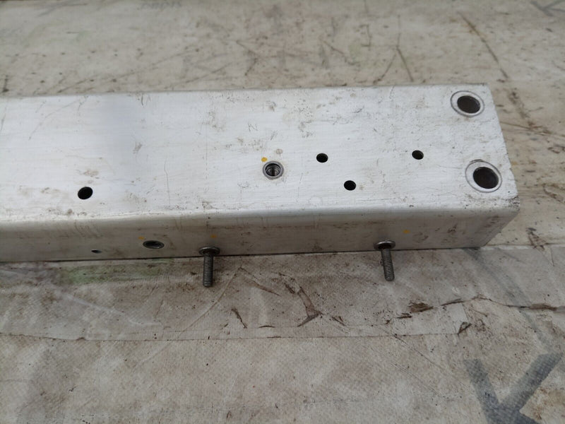 AUDI E-TRON FRONT BUMPER SUPPORT CROSS MEMBER CRASH BAR REINFORCER 4KE805253B