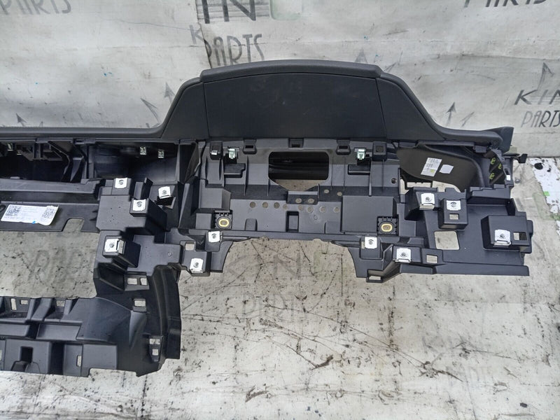 AUDI E-TRON **FULL SET DASHBOARD !! 2x AIRBAG, ECU UNIT MODULE, 4x SEATBELTS