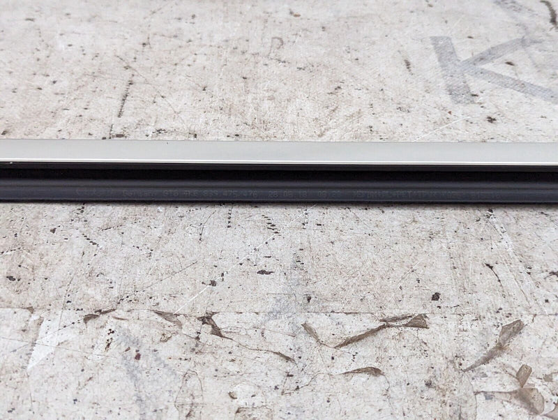 AUDI E-TRON 2018-ON DOOR WINDOW SLOT SEAL 4KE839475 GENUINE