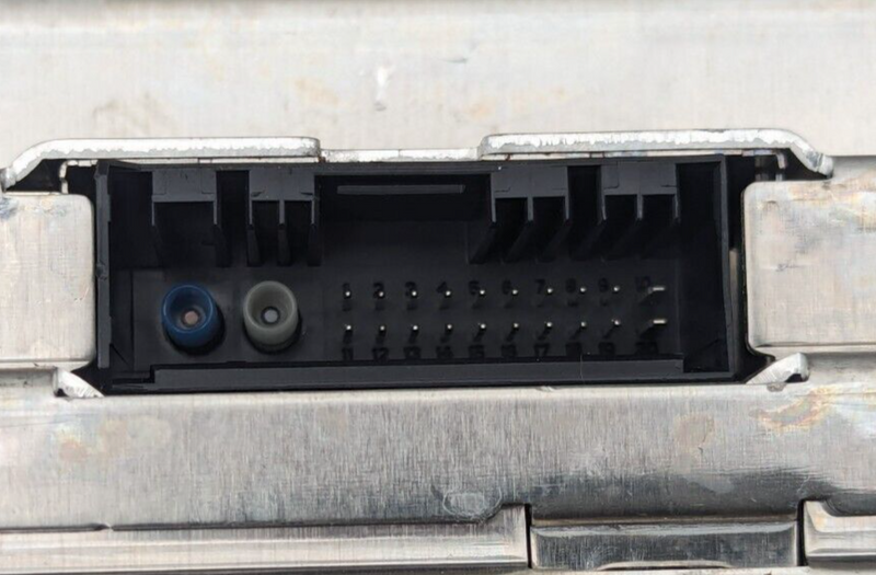 MERCEDES S-CLASS W221 06-13 BECKER MULTIMEDIA HEADUNIT A2218708093 GENUINE