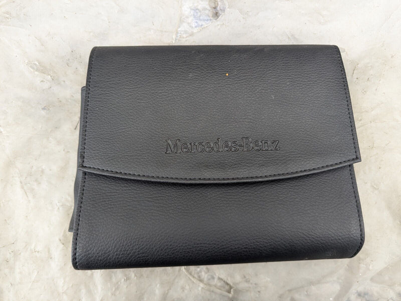 MERCEDES C-CLASS W204 07-11 OWNERS MANUAL HANDBOOK PACK A2045849181