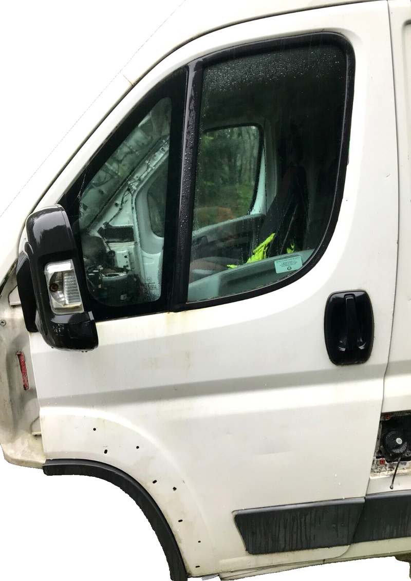 FIAT DUCATO, RELAY 2006-14 LEFT PASSENGE SIDE FRONT DOOR PANEL & WINDOW GLASS #