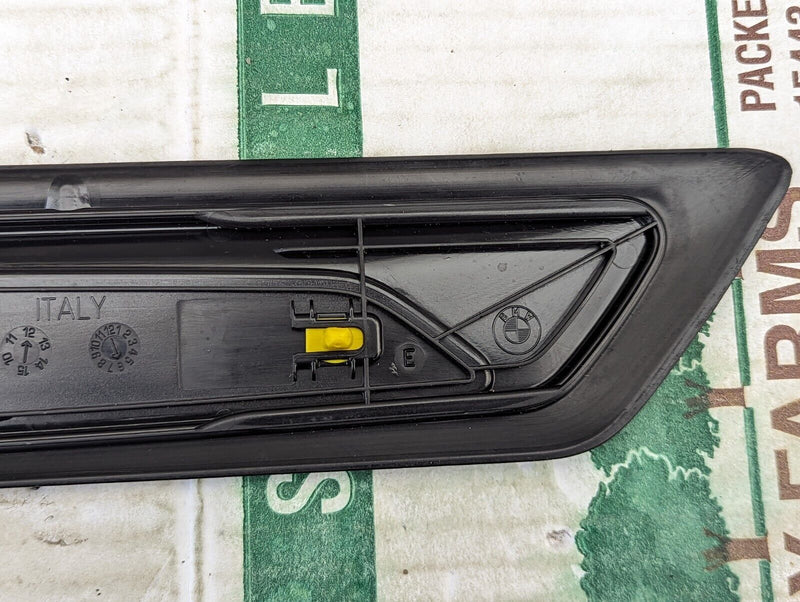 BMW 3 SERIES F30 2011-2019 FRONT DOOR SILL ENTRY TRIM COVER 51477263315 GENUINE