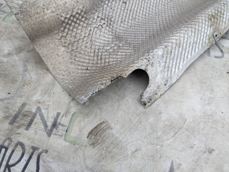 BMW 3 SERIES F30 2011-2019 HEAT INSULATION SHIELD COVER 7117375 GENUINE