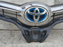 TOYOTA AURIS MK2 2015-2018 FRONT INNER RADIATOR GRILL W/BADGE 53114-02380