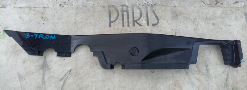 AUDI E-TRON 2018-RIGHT O/S COWL WATER DEFLECTOR CROSS MEMBER BRACKET 4KE805266