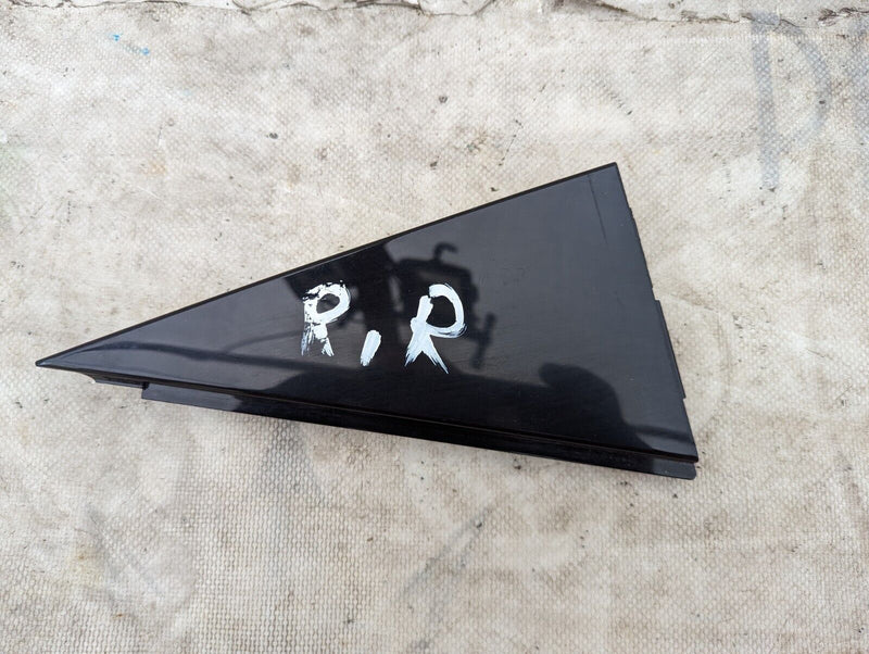 SKODA KAROQ NU7 2017-2021 REAR RIGHT O/S DOOR TRIANGLE TRIM COVER 575839638A