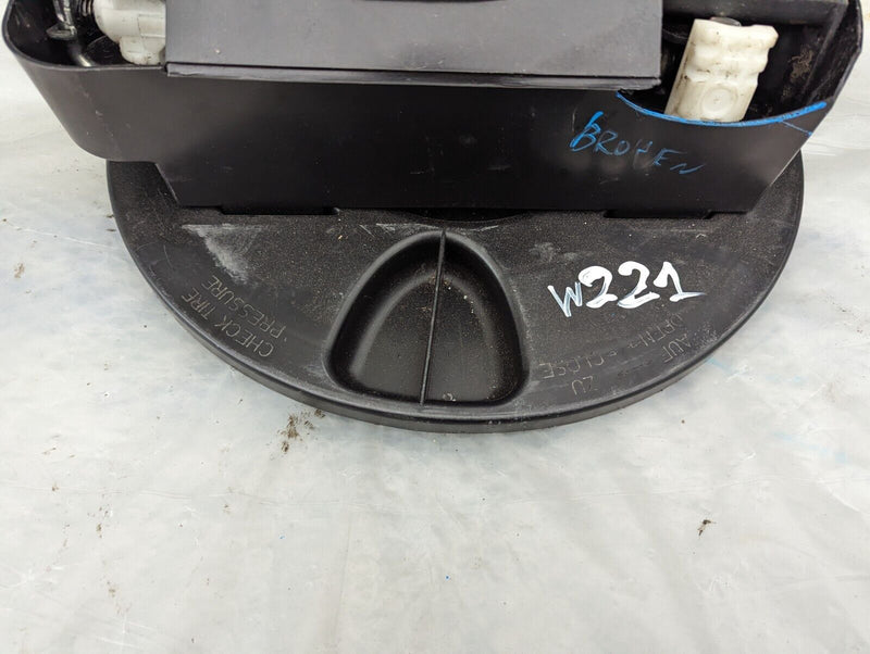 MERCEDES S-CLASS W221 06-13 SPARE WHEEL TOOL KIT A2218980207 GENUINE DAMAGE