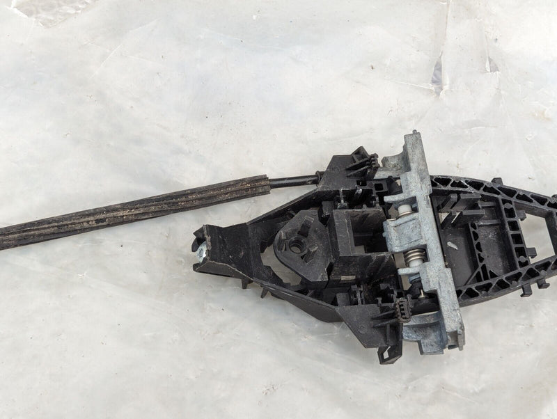 RANGE ROVER EVOQUE L538 REAR RIGHT O/S EXTERIOR DOOR HANDLE MOUNT BJ32-24994-CC