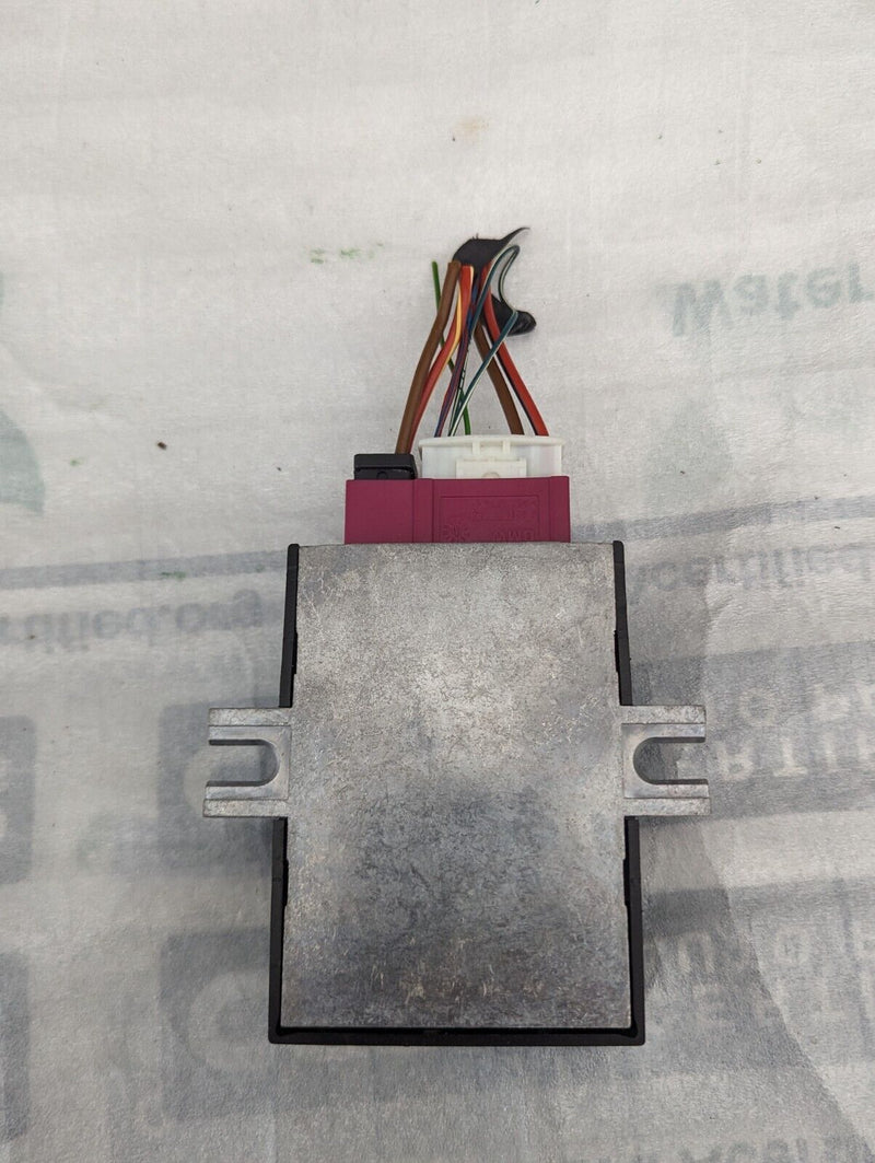 BMW X1 E84 2009-2015 FUEL PUMP CONTROL MODULE 7276383