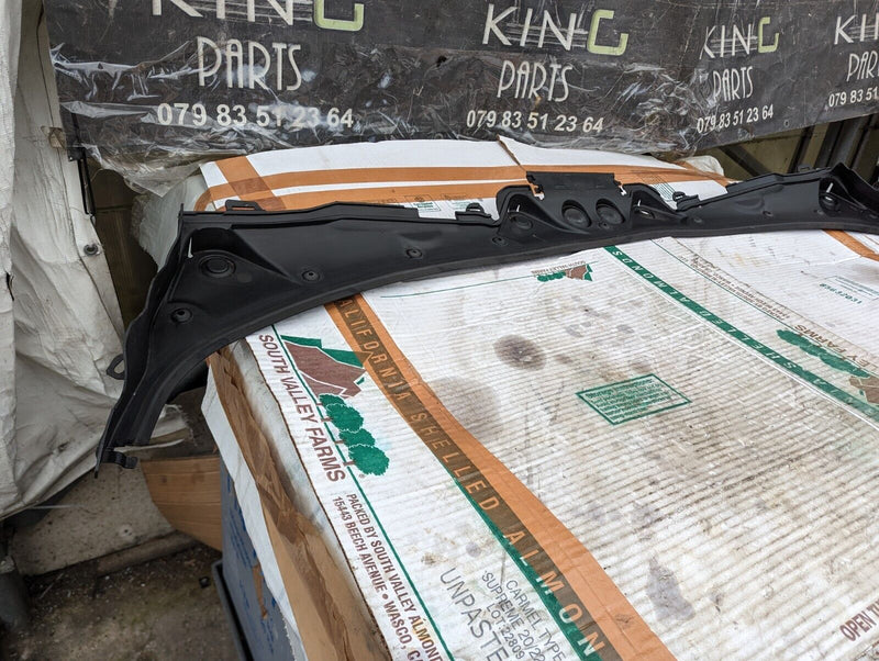 BMW 3 SERIES F30 2011-2019 WINDSCREEN SCUTTLE PANEL WIPERS COVER TRIM 7258178