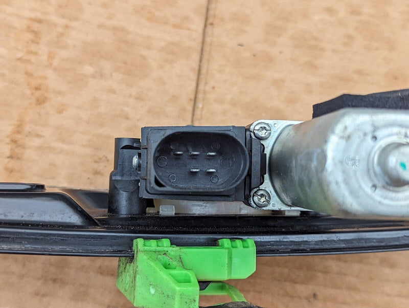 BMW X1 E84 2009-15 REAR RIGHT WINDOW REGULATOR & MOTOR 2990298 GENUINE