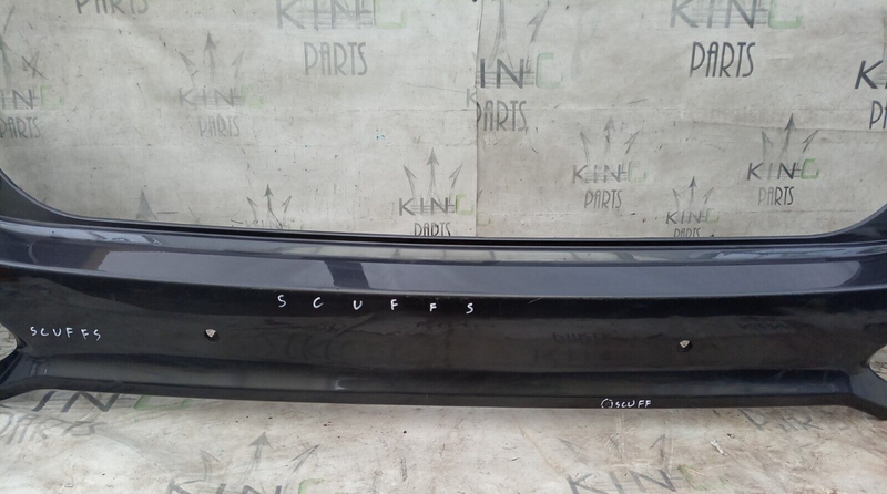 KIA SORENTO / GT-LINE 2018 - ON REAR BUMPER GENUINE 86611-C5500