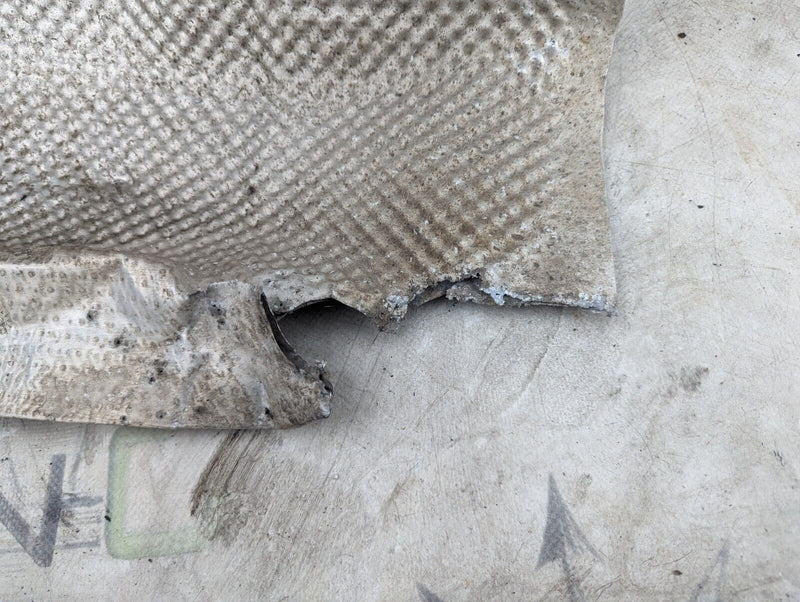 BMW 3 SERIES F30 2011-2019 HEAT INSULATION SHIELD COVER 7117375 GENUINE