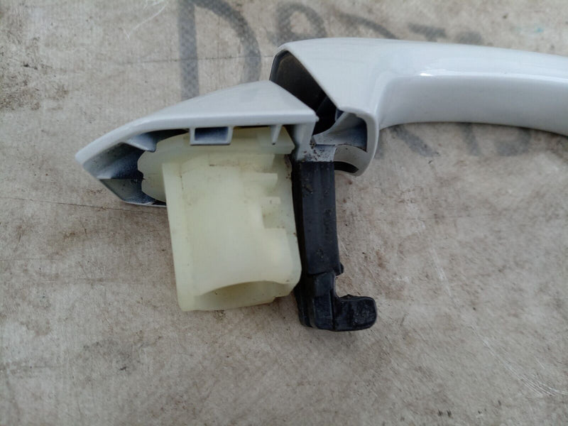 AUDI E-TRON 2018-ON FRONT LEFT N/S EXTERIOR DOOR HANDLE 4M8837205B GENUINE