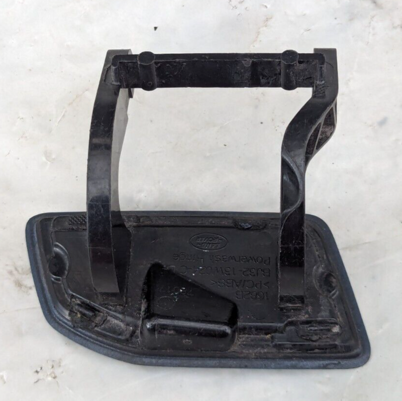 RANGE ROVER EVOQUE L538 11-15 LEFT N/S HEADLIGHT WASHER COVER CAP BJ32-13W024-C