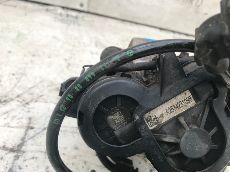 MERCEDES GLC X253 2.0 PETROL RIGHT DRIVER SIDE ELECTRIC REAR BRAKE CALIPER
