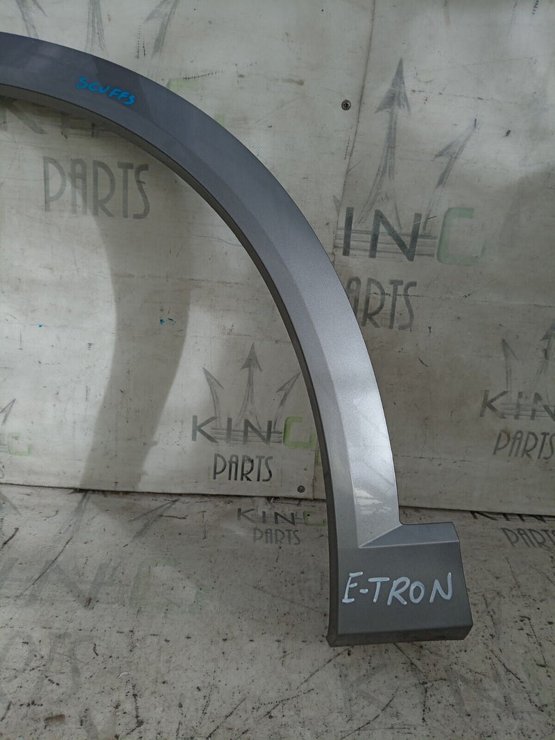 AUDI E-TRON 2018-ON REAR LEFT N/S FENDER WHEEL ARCH MOLDING TRIM 4KE853025E