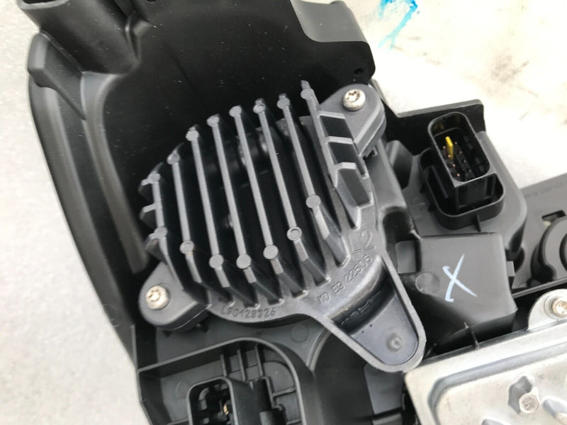 PEUGEOT 2008 MK2 P24 *NEW COMPLETE LEFT & RIGHT SIDE FRONT HEADLIGHT HEADLIGHTS