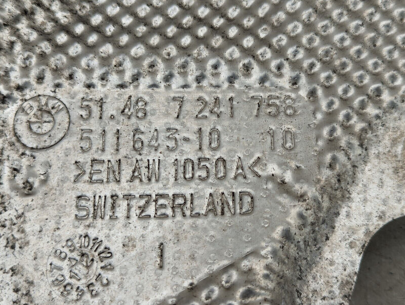 BMW 3 SERIES F30 11-19 RIGHT O/S ENGINE HEAT SHIELD PROTECTIONS 7241758 GENUINE