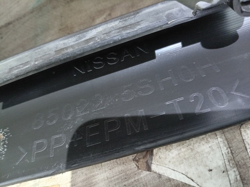NISSAN LEAF (ZE1) 2018-ON REAR BUMPER GENUINE PDC in GREY 85022-5SH0H