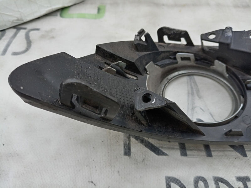 MERCEDES C CLASS W204 2011-2014 LEFT SIDE FOG LIGHT GRILL A2048803424