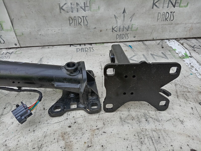 JAGUAR F-PACE SVR GENUINE REAR TOW BAR KK8M-F19D520-AA WIRING & PLUG