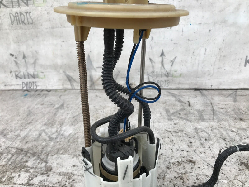 MERCEDES G-CLASS W461 **NEW FUEL TANK DELIVERY FUEL PUMP & HOSE PIPE A4614700694