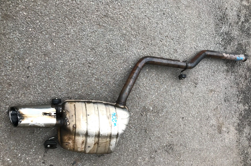 MERCEDES W204 SALOON DIESEL GENUINE EXHAUST SILENCER MUFFLER A2044911601