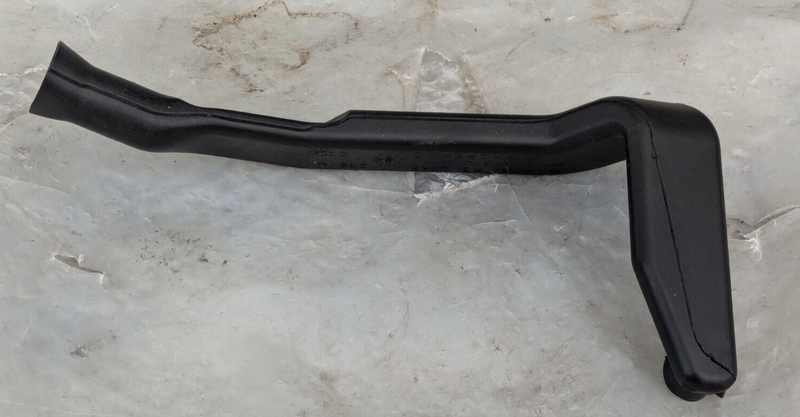 MERCEDES-BENZ C-CLASS W204 2007-2011 OTHER AIR GUIDE DUCT A2048310245 GENUINE