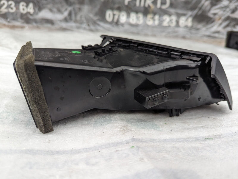BMW X1 E84 2009-2015 DASHBOARD PASSENGER  SIDE AIR VENT 2991679