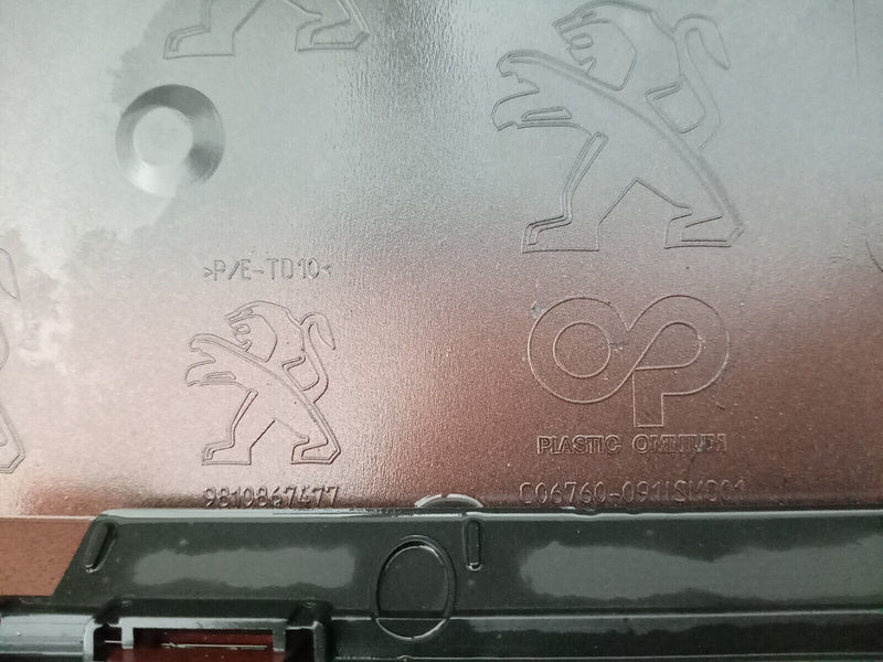 PEUGEOT 3008 5008 GT LINE 2017-2020 FRONT BUMPER GENUINE 9810867477