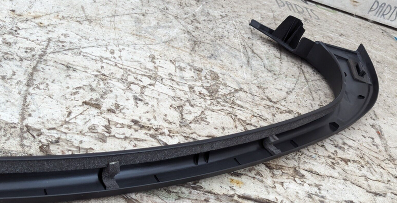 MERCEDES S-CLASS W221 06-13 REAR RIGHT O/S DOOR WINDOW OUTER FRAME A2217350271