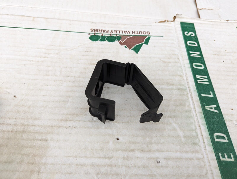 BMW 3 SERIES F30 2011-2019 HAZARD WARNING TRIANGLE BRACKET 7167548-05 GENUINE