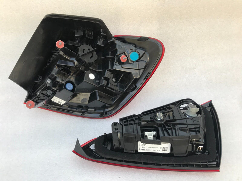 MERCEDES A W177 SE 2018-22 LEFT SIDE 2x **NEW REAR LAMP FENDER &TRUNK TAIL LIGHT