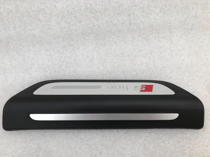 AUDI Q3 8U S-LINE REAR DOOR RIGHT SIDE STEP PLATE SILL TRIM COVER 8U0.853.376B