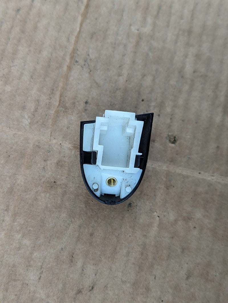 BMW X1 E84 09-15 FRONT LEFT N/S DOOR HANDLE LOCK PLUG COVER GENUINE