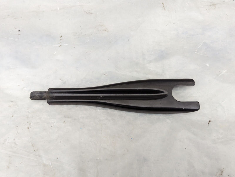 MERCEDES S-CLASS W221 06-13 ENGINE SHIELD BRACE BRAKETT A2216280224 GENUINE