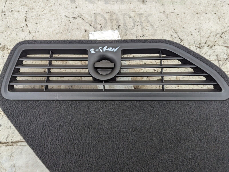 AUDI E-TRON 2018-REAR RIGHT O/S BOOT TRIM PANEL W/ 12V SOCKET CHARGER 4L0867468