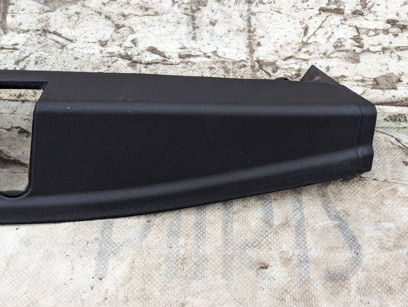 MERCEDES S-CLASS W221 06-13 FRONT RIGHT O/S DOOR LOCK SURROUND TRIM A2217280256