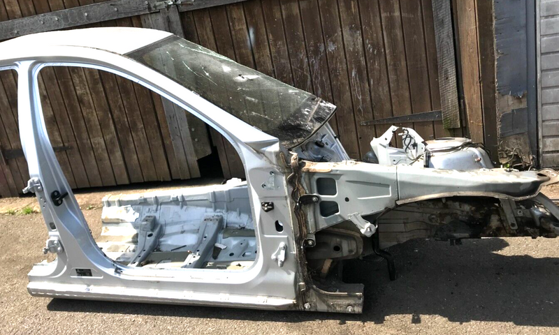 MERCEDES S CLASS W221 SALOON 05-13 RIGHT SIDE FRONT BODY CUT PART QUARTER PANEL