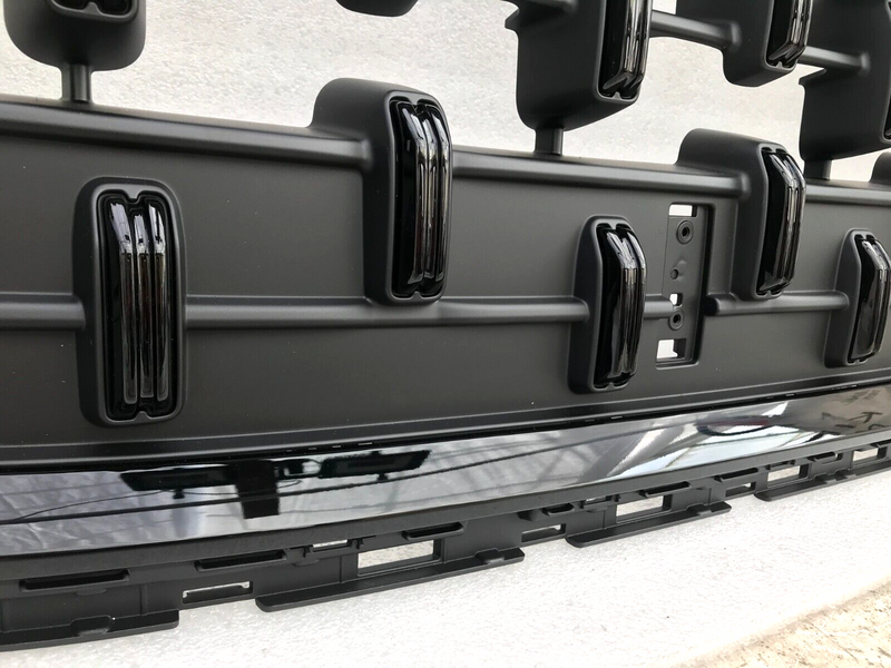 AUDI Q8 SQ8 FACELIFT LCI 2024 FRONT BUMPER GRILL RADIATOR GRILLE 4M8853651CJ