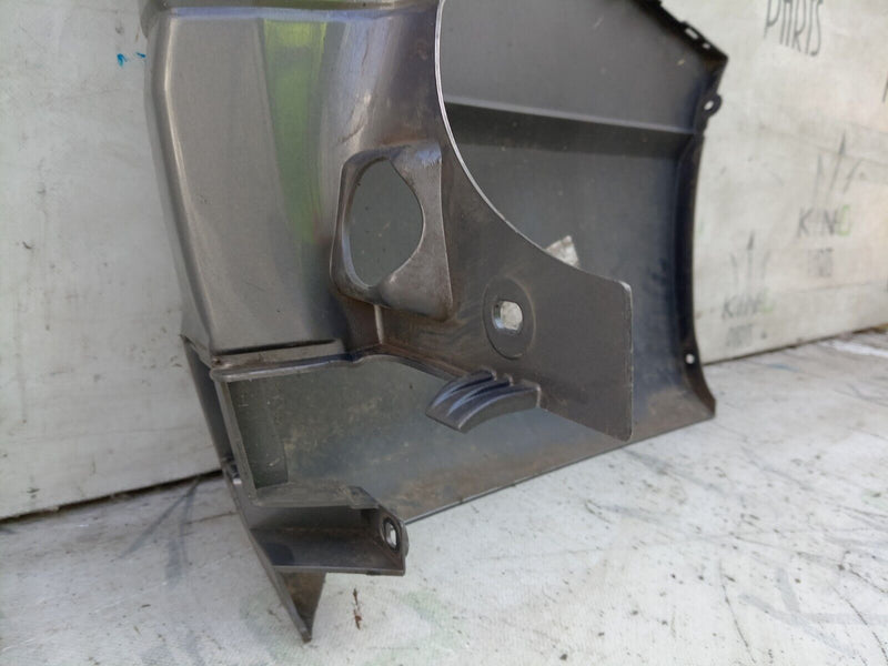 RENAULT TRAFIC 2014-2019 PASSENGER SIDE REAR BUMPER CORNER 850176712R