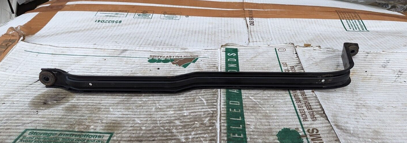 BMW 3 SERIES F30 2011-2019 RIGHT O/S FUEL TANK TENSION STRAP 7260945 GENUINE