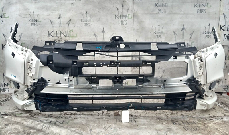 MITSUBISHI OUTLANDER MK3 FACELIFT LCI 2015-18 GENUINE FRONT BUMPER