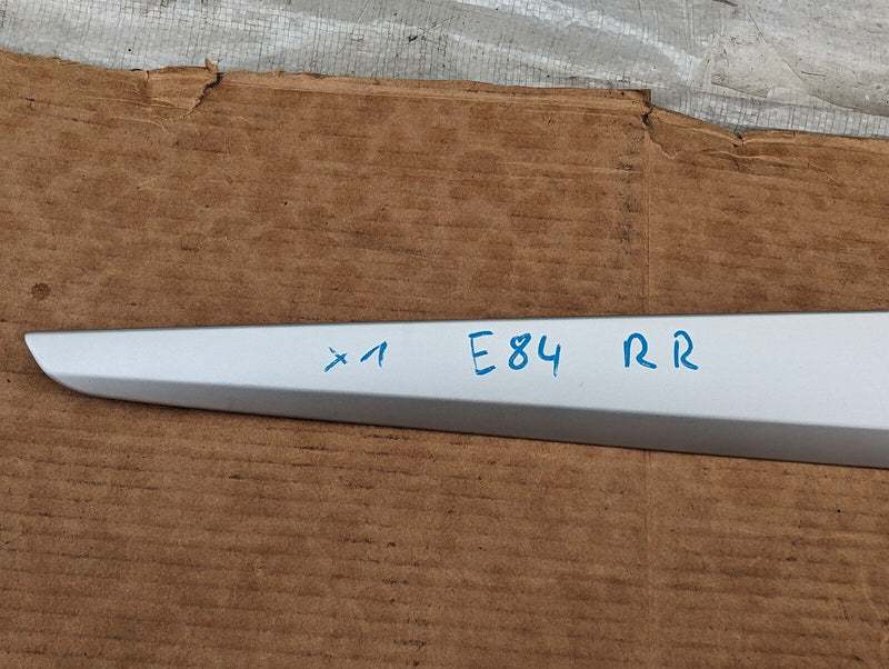 BMW X1 E84 09-15 REAR RIGHT O/S DOOR CARD TRIM 2991390 GENUINE