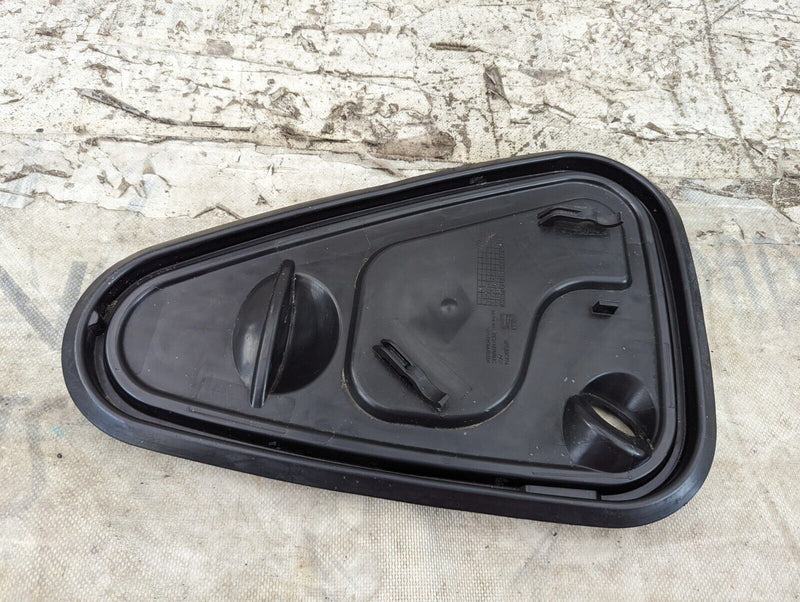 SKODA KAROQ NU7 17-21 FRONT RIGHT O/S DOOR INNER PANEL COVER 575837916 GENUINE