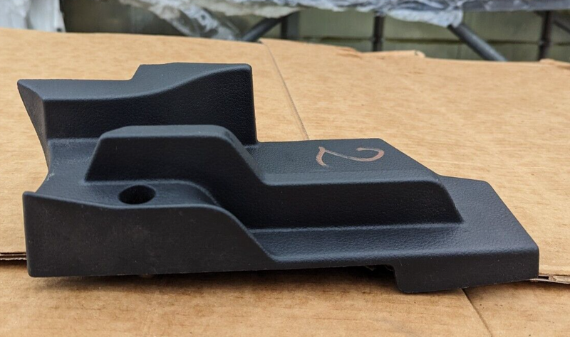 VW GOLF MK7 2012-2020 LEFT N/S BOOT LOADING FLOOR SUPPORT BRACKET 5G6858831