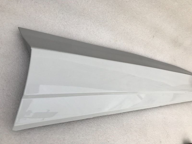 AUDI Q4 E-TRON *NEW FRONT DOOR TRIM MOULDING PANEL RIGHT SIDE 89A.853.960B